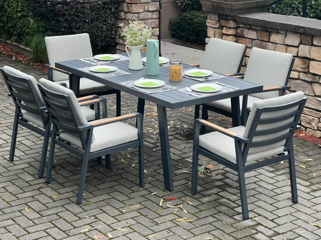 ROTTERDAM DINING 1+6