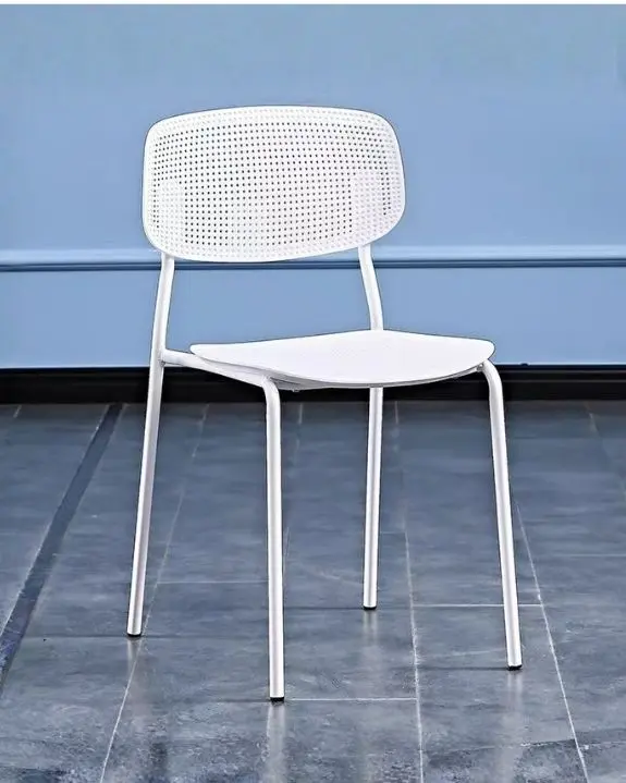 NOMI PP CHAIR