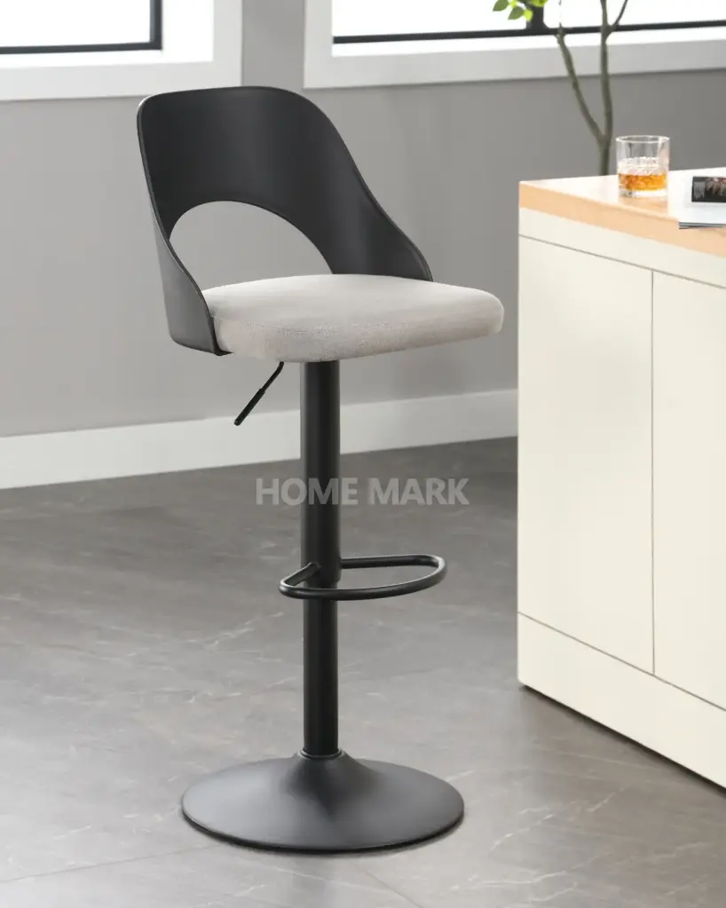 MATEO BARSTOOL
