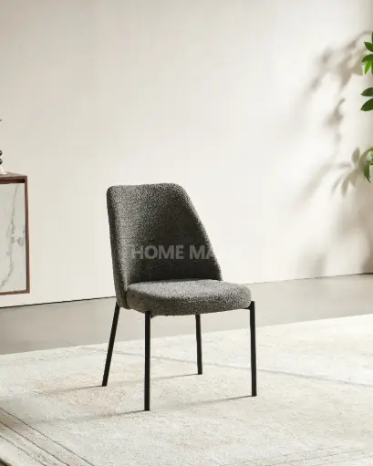 EMMA CHAIR